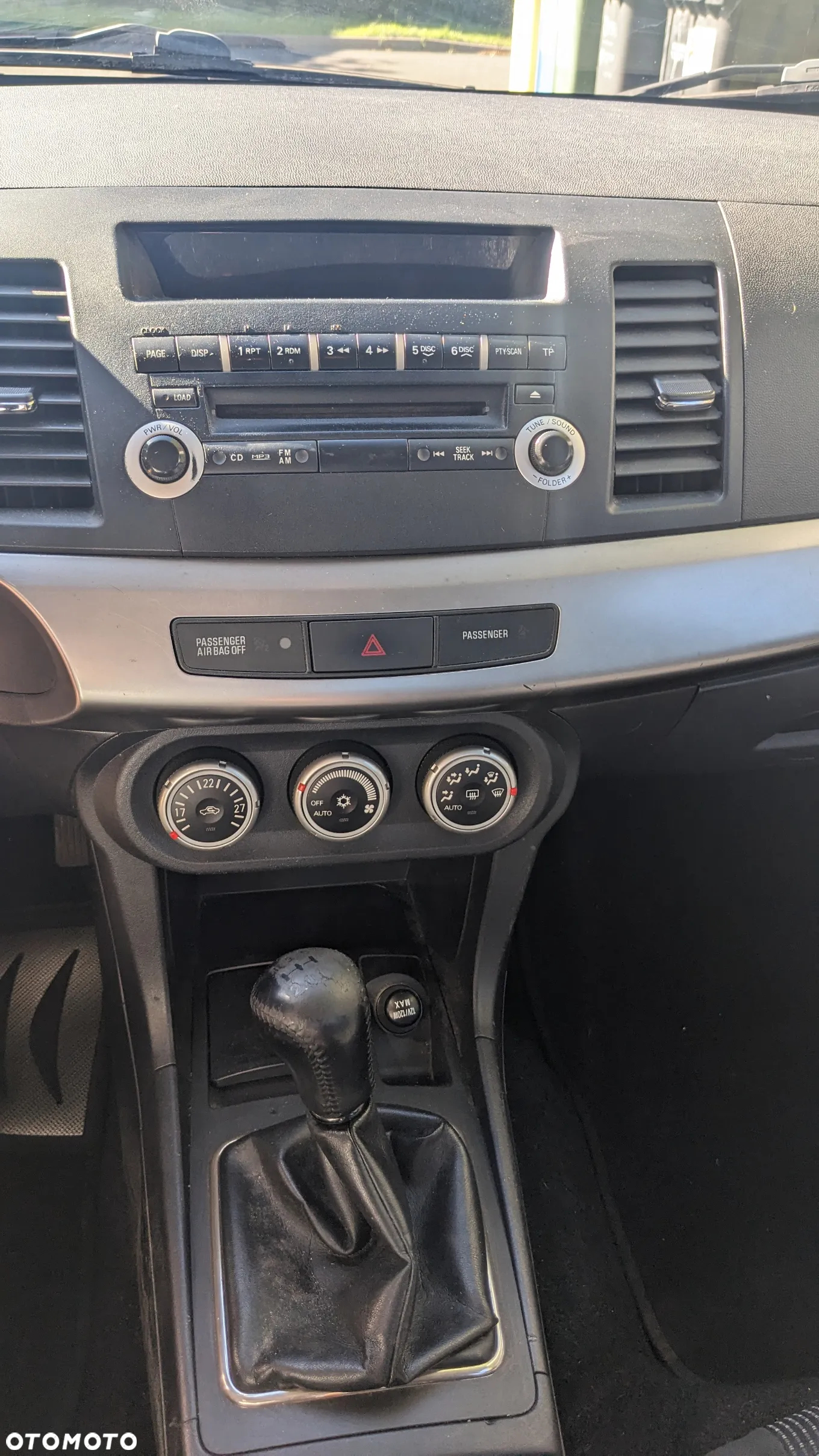 Mitsubishi Lancer - 8