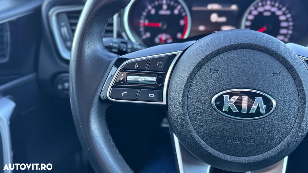 Kia XCeed 1.6 CRDi LAUNCH EDITION - 22