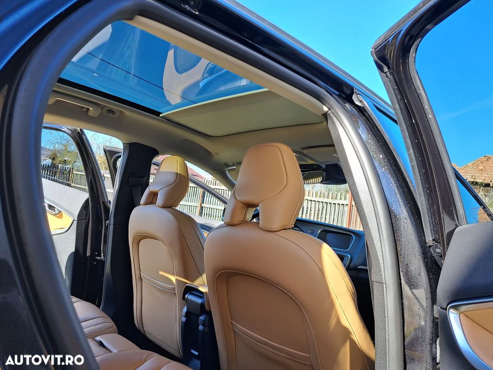 Volvo V40 D2 - 20