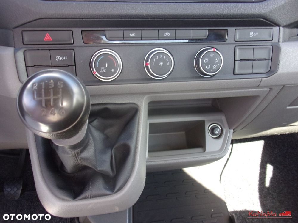 Volkswagen Crafter - 24