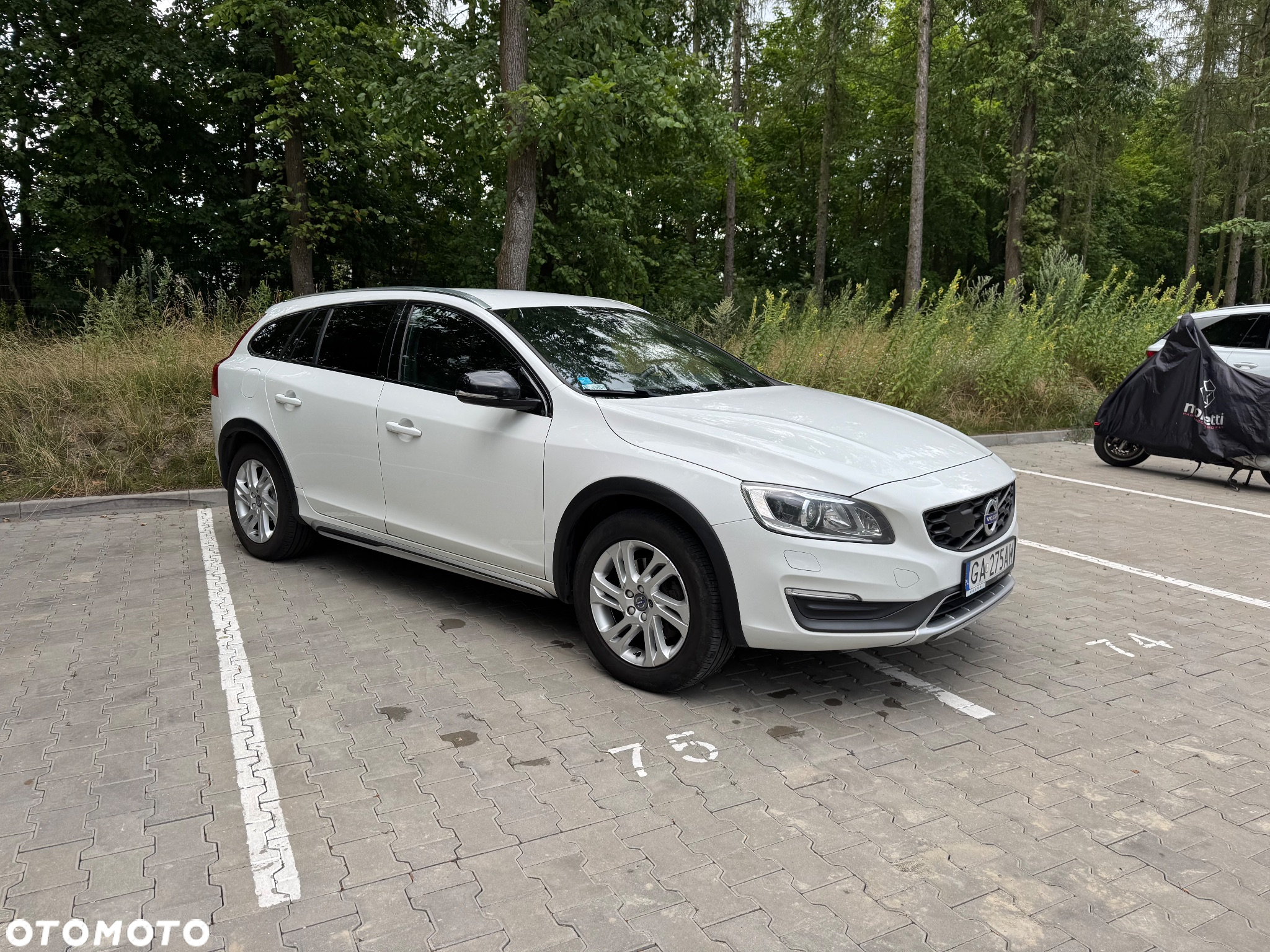 Volvo V60 Cross Country D3 Drive-E Summum - 9