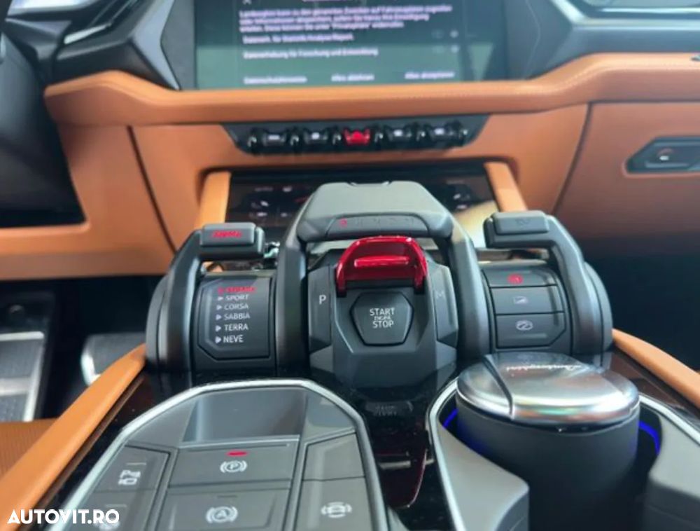 Lamborghini URUS - 10