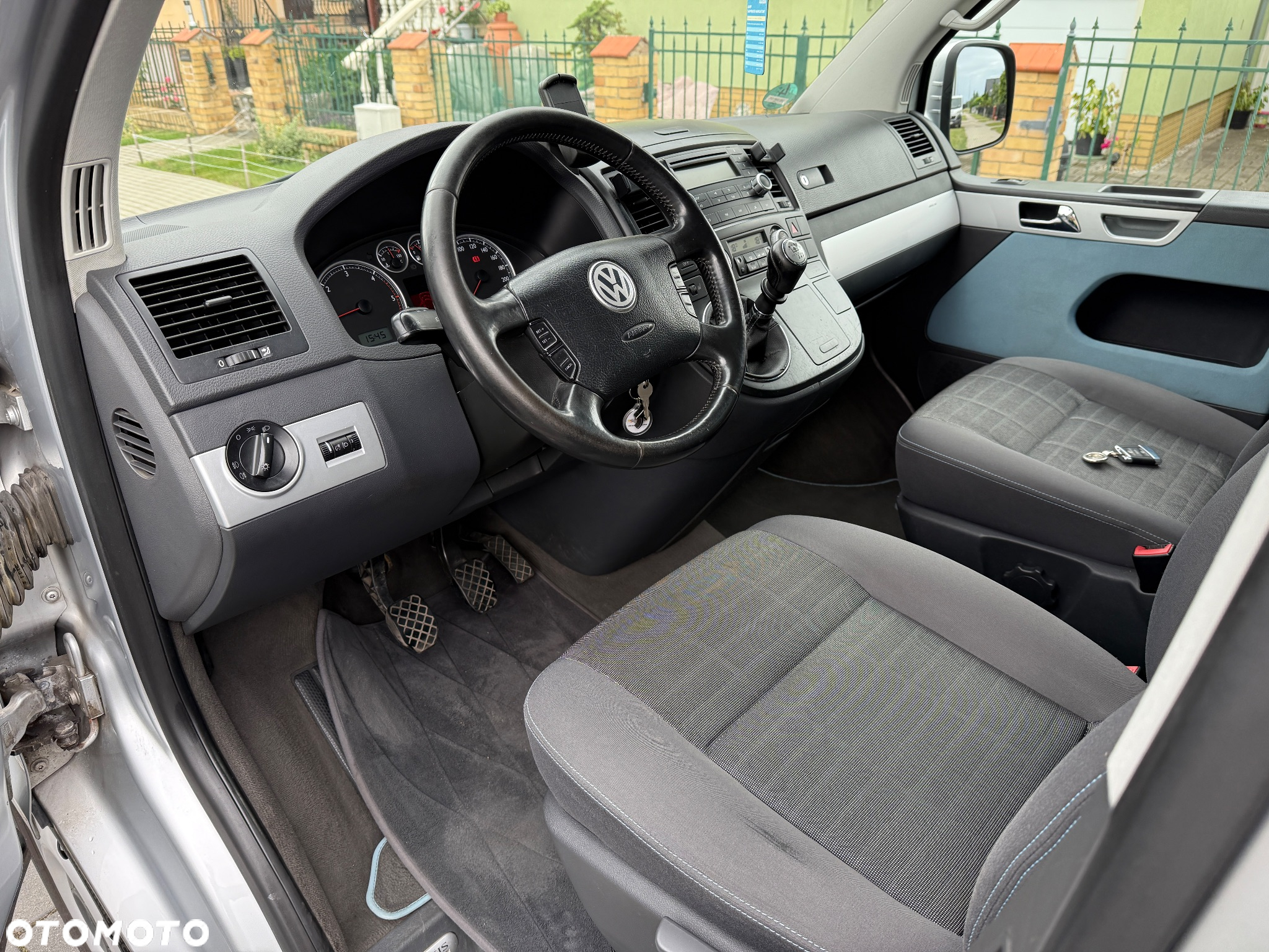 Volkswagen Multivan - 6