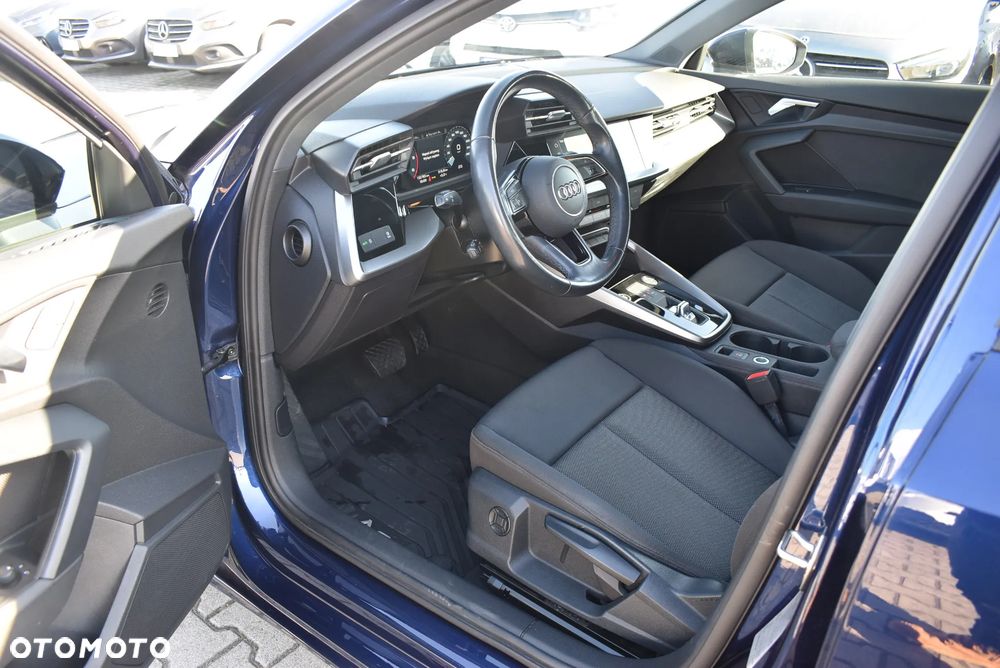 Audi A3 Sportback 30 TDI S tronic - 9