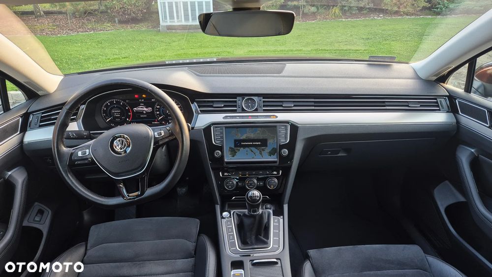 Volkswagen Passat 1.8 TSI BMT Highline - 6