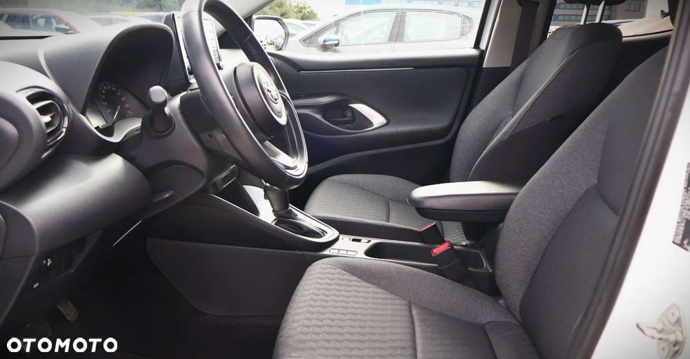 Toyota Yaris - 14