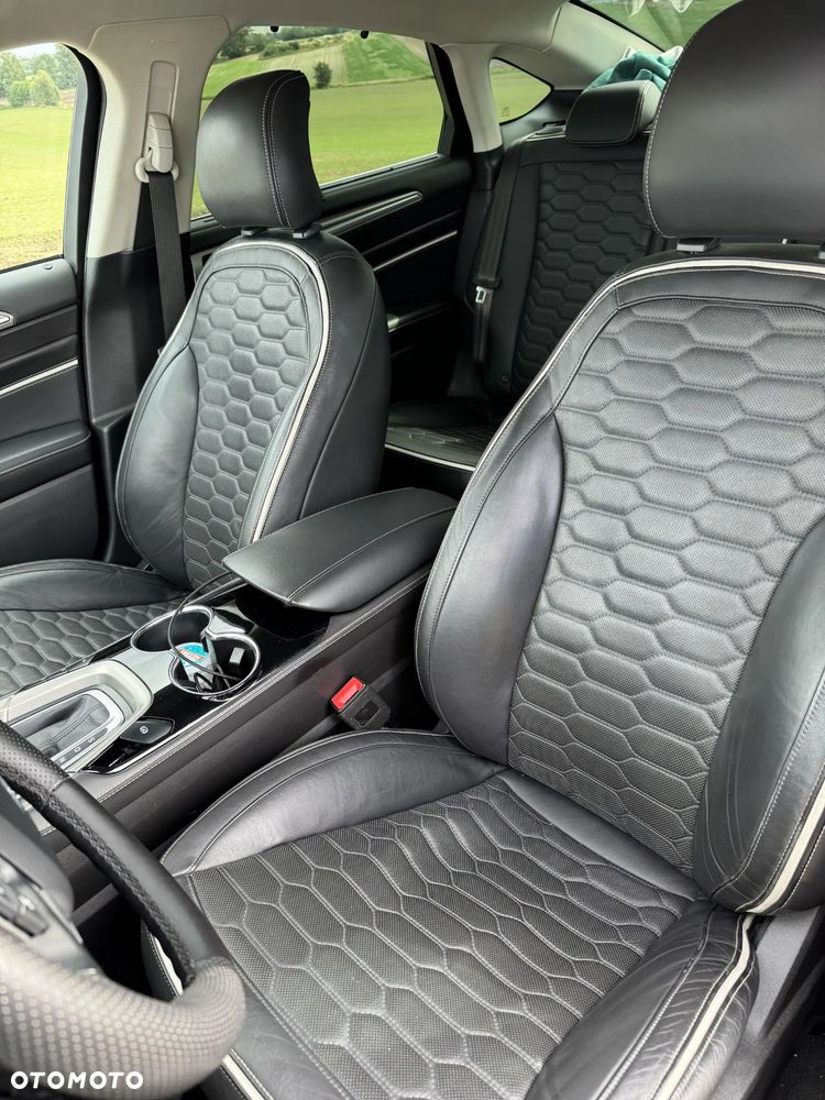 Ford Mondeo 2.0 TDCi STart-Stopp PowerShift-Aut Vignale - 10