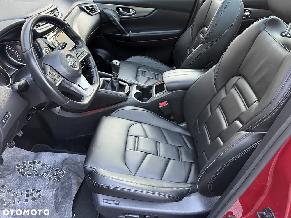 Nissan Qashqai 1.6 DCi Tekna+ - 6