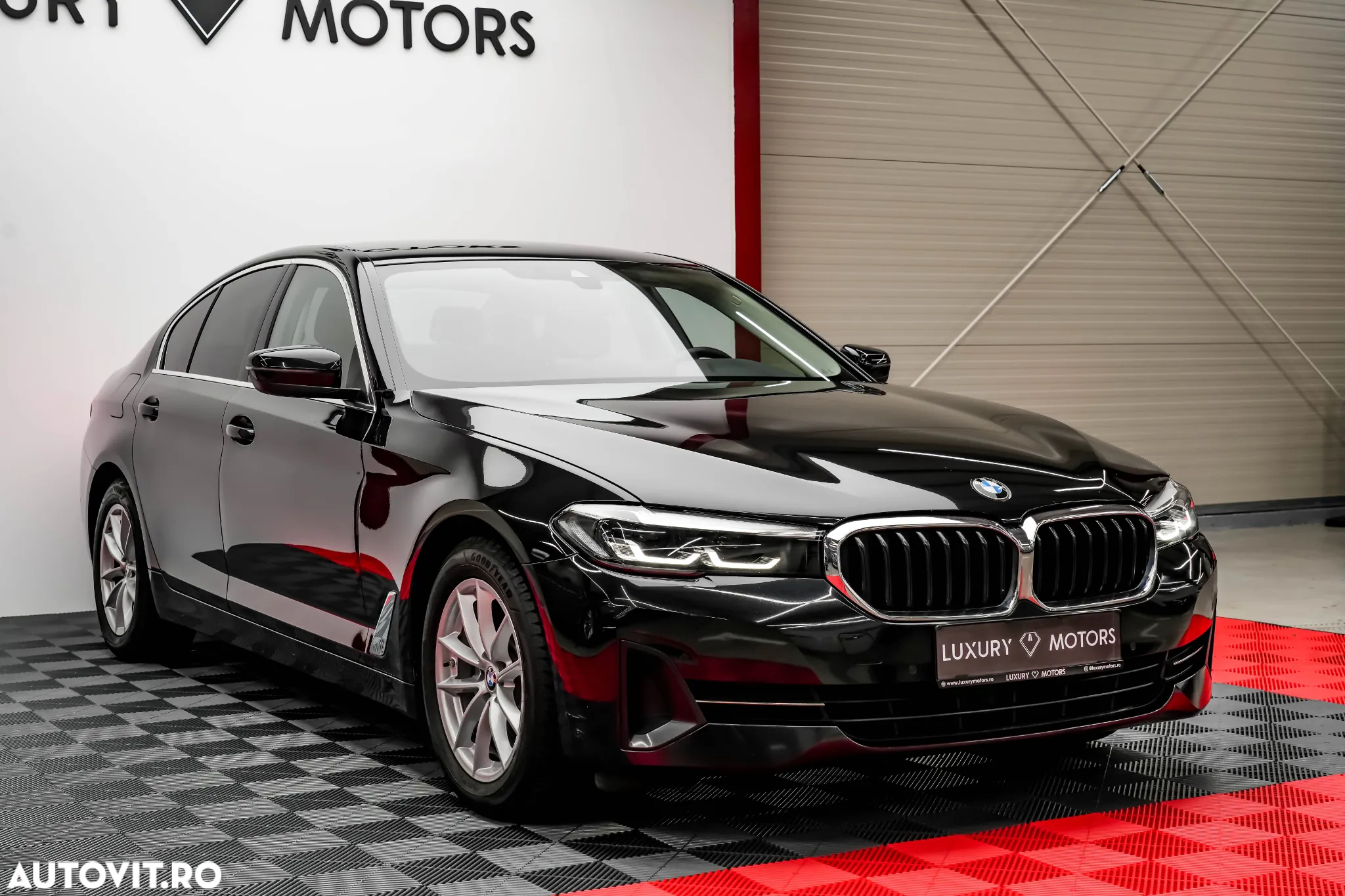 BMW Seria 5 518d AT - 3