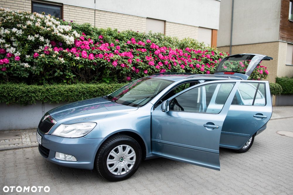 Skoda Octavia 1.6 Active - 12