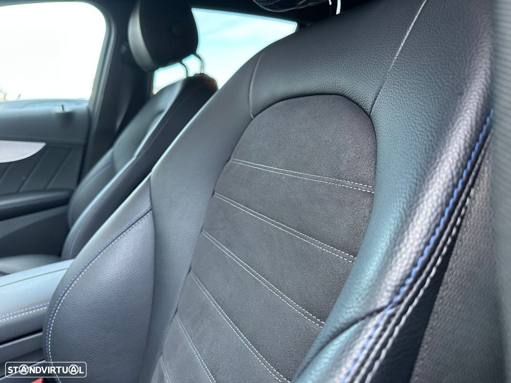 Mercedes-Benz C 300 - 32