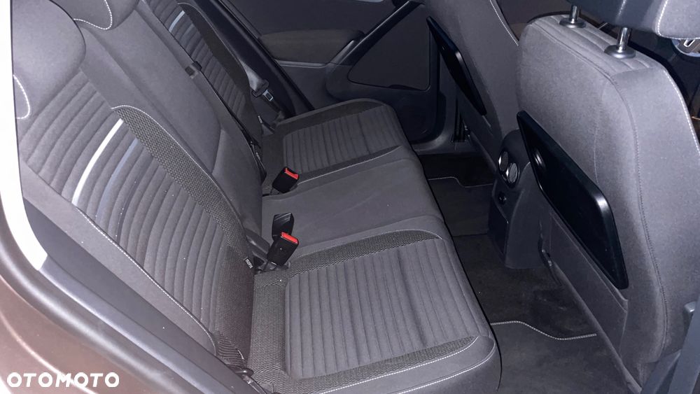 Volkswagen Tiguan 2.0 TDI DPF 4Motion BlueMotion Technology DSG Cup Sport & Style - 9