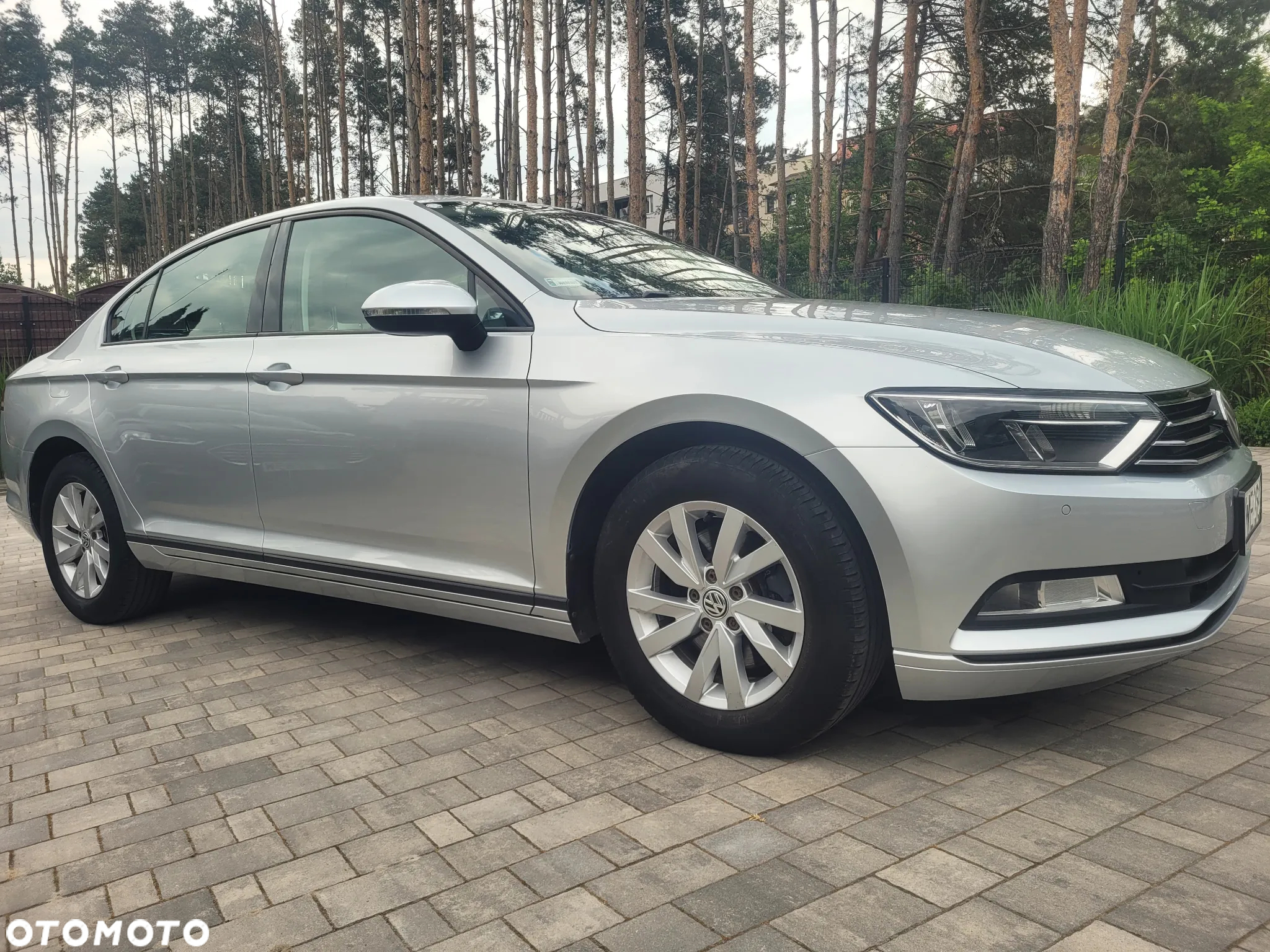 Volkswagen Passat 1.4 TSI BMT Comfortline - 19