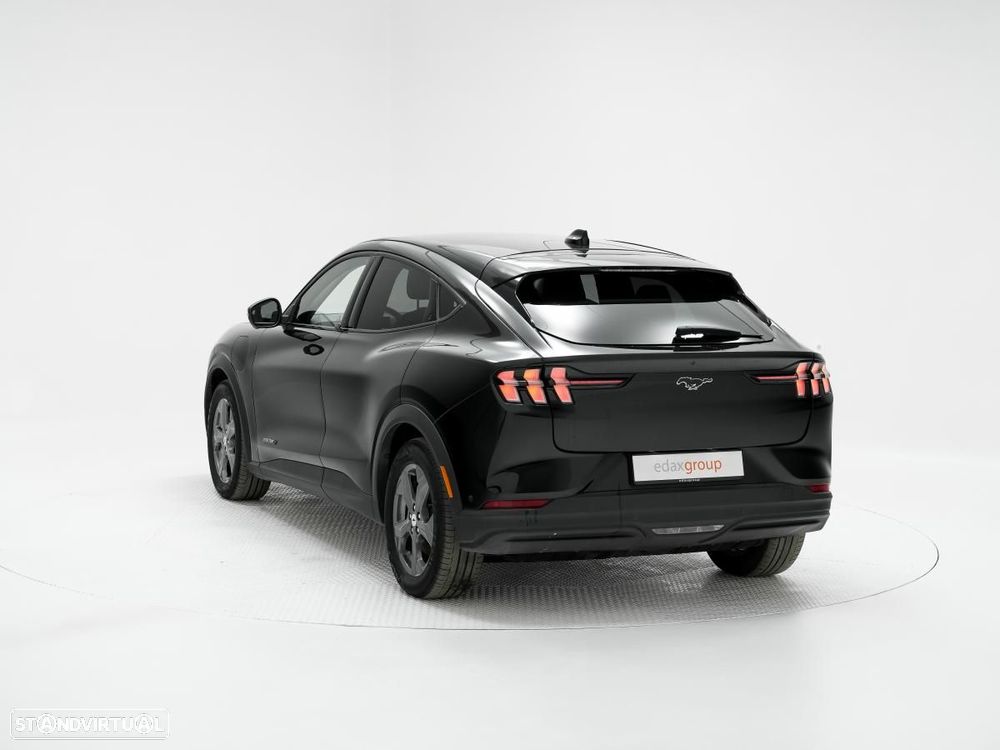 Ford Mustang Mach-E Alargada - 4