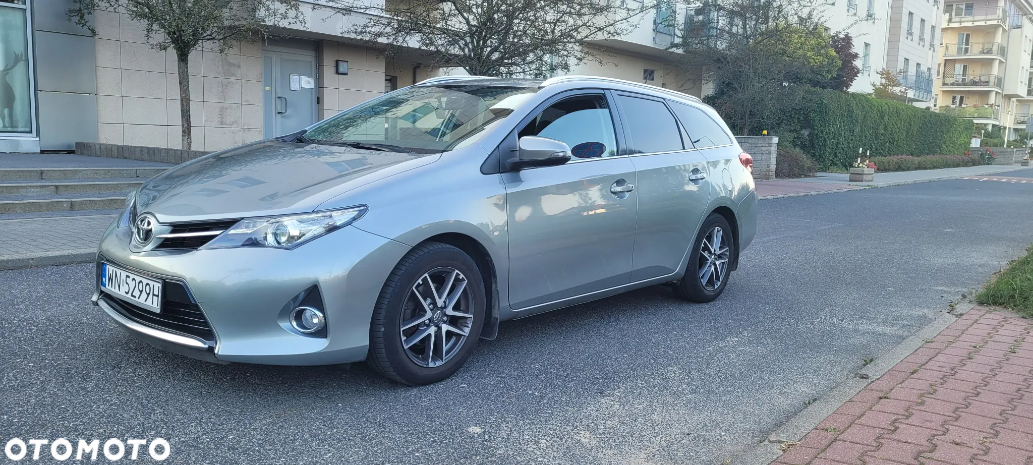 Toyota Auris 1.6 Comfort - 9