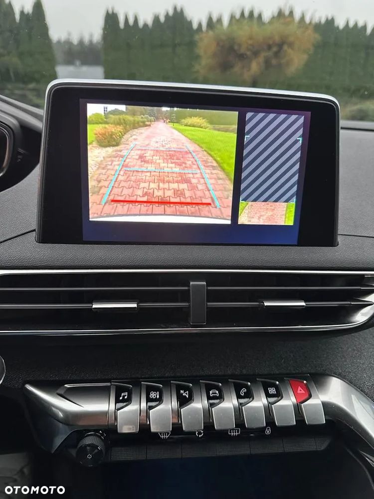 Peugeot 5008 BlueHDi 130 EAT8 Allure Pack - 9