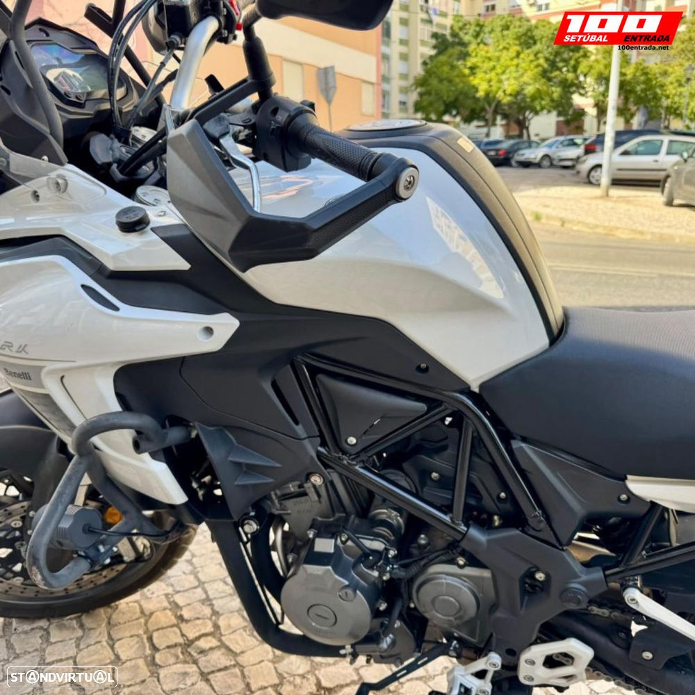 Benelli TRK 502 - 9