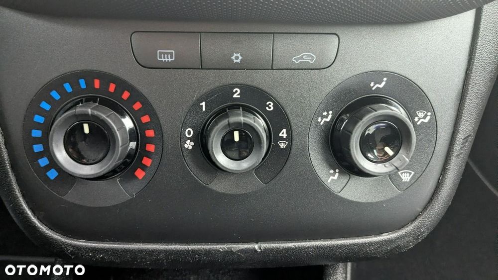 Fiat Punto Evo - 24