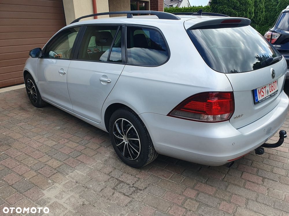 Volkswagen Golf 1.6 TDI DPF MATCH - 3