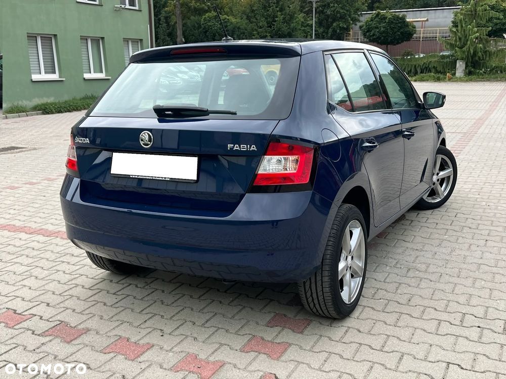 Skoda Fabia - 4
