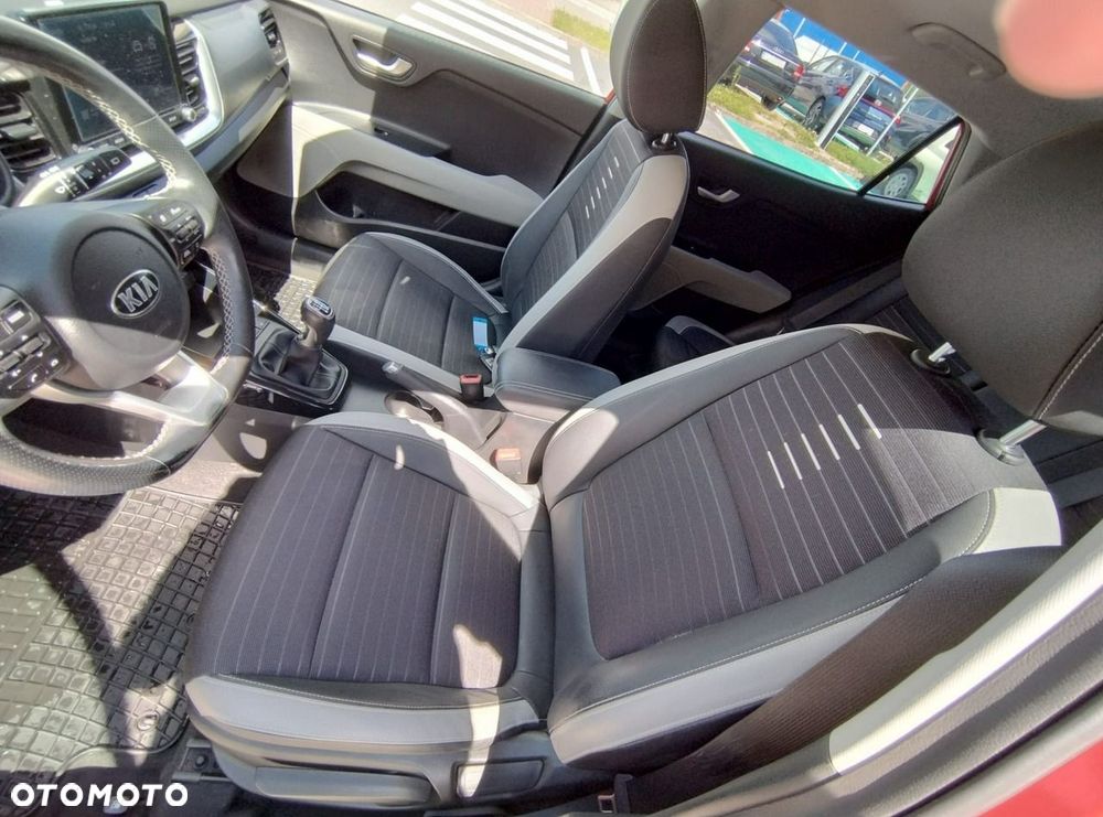 Kia Stonic - 14