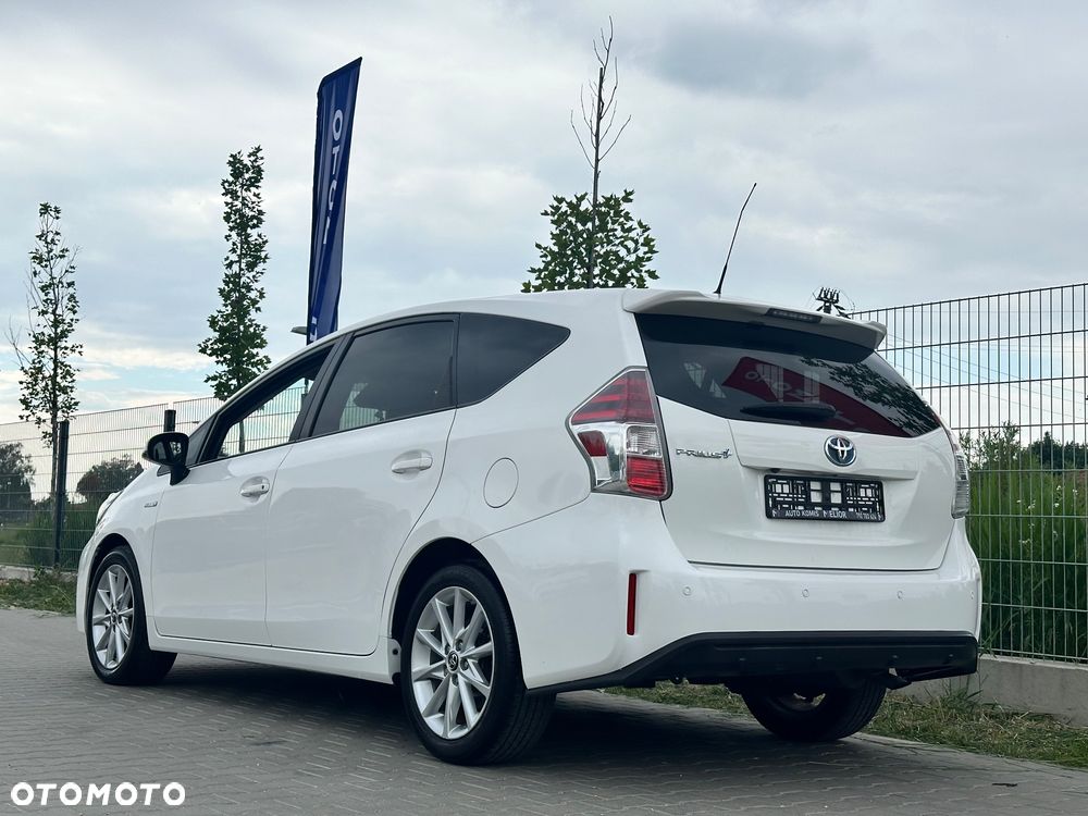 Toyota Prius+ (Hybrid) Executive - 8