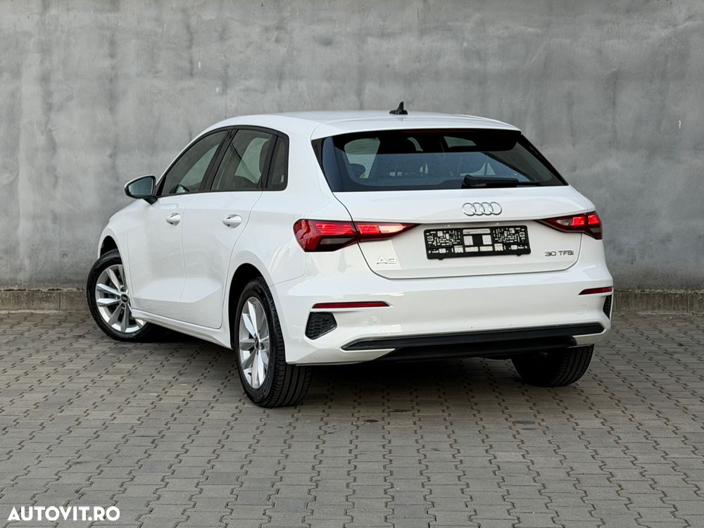 Audi A3 Sportback 30 TFSI S tronic - 3