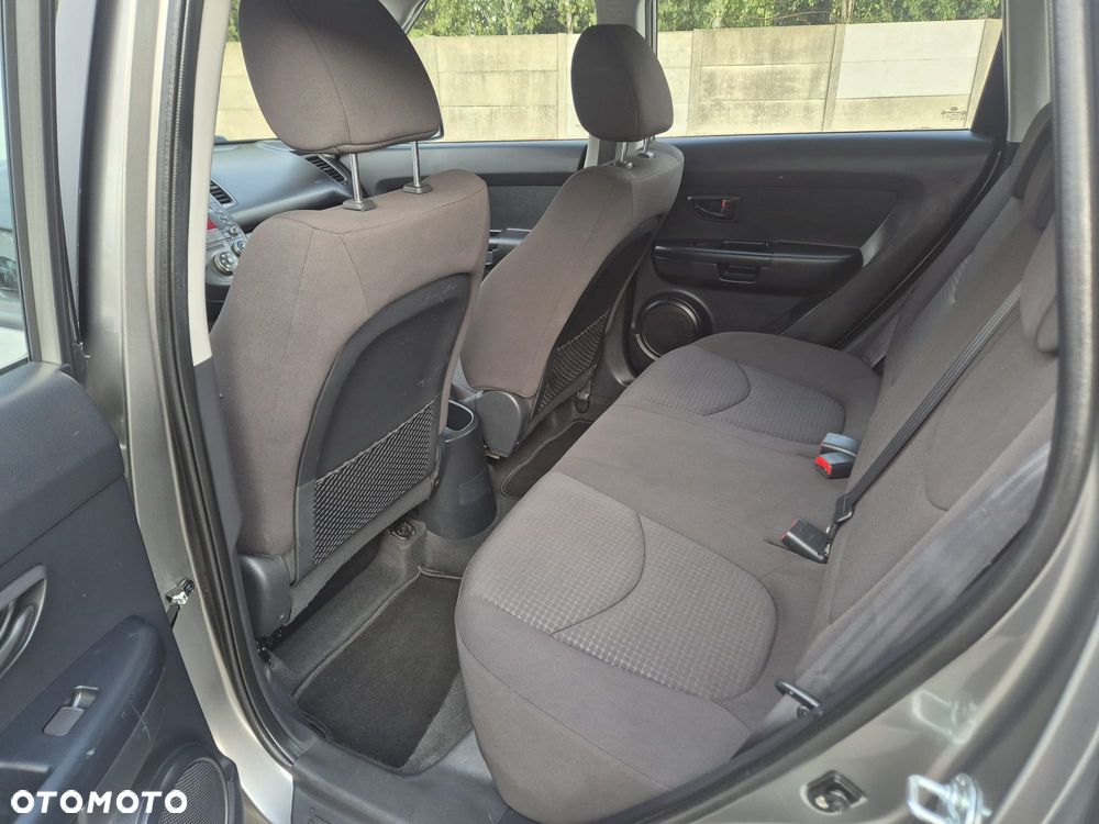Kia Soul - 23