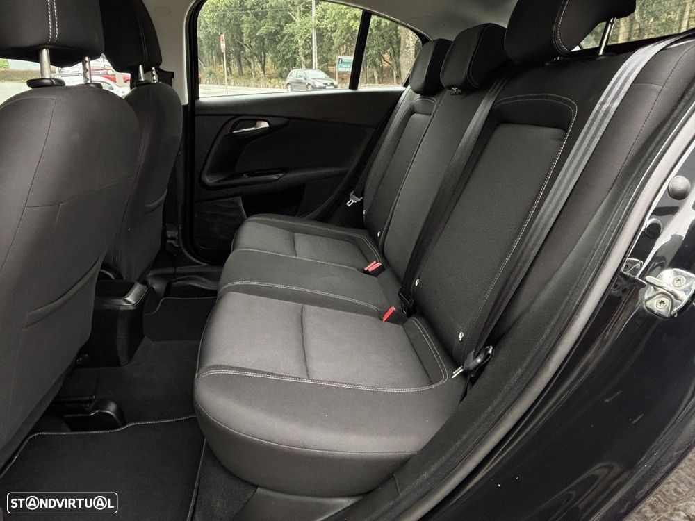 Fiat Tipo 1.6 M-Jet Easy - 11