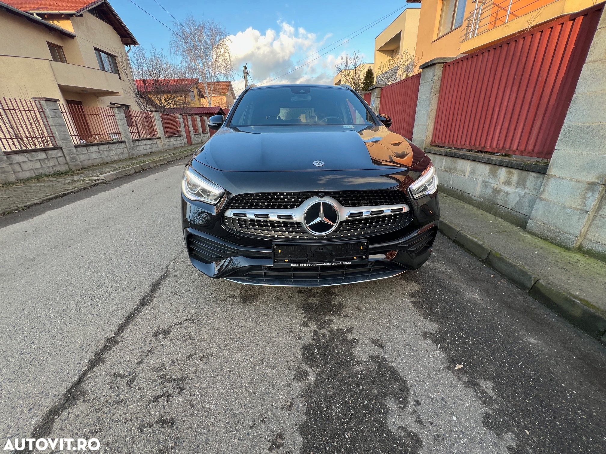 Mercedes-Benz GLA 250 4Matic 8G-DCT AMG Line - 2