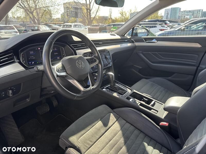 Volkswagen Passat 2.0 TSI Elegance DSG - 11