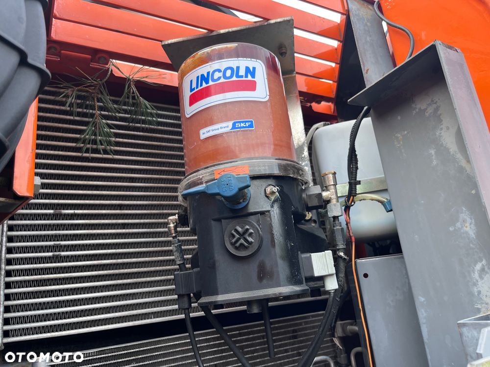 Hitachi ZX145W-3 - 12