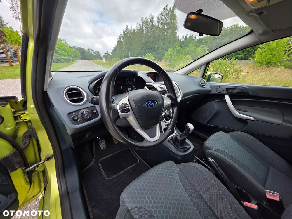 Ford Fiesta 1.6 Sport - 14
