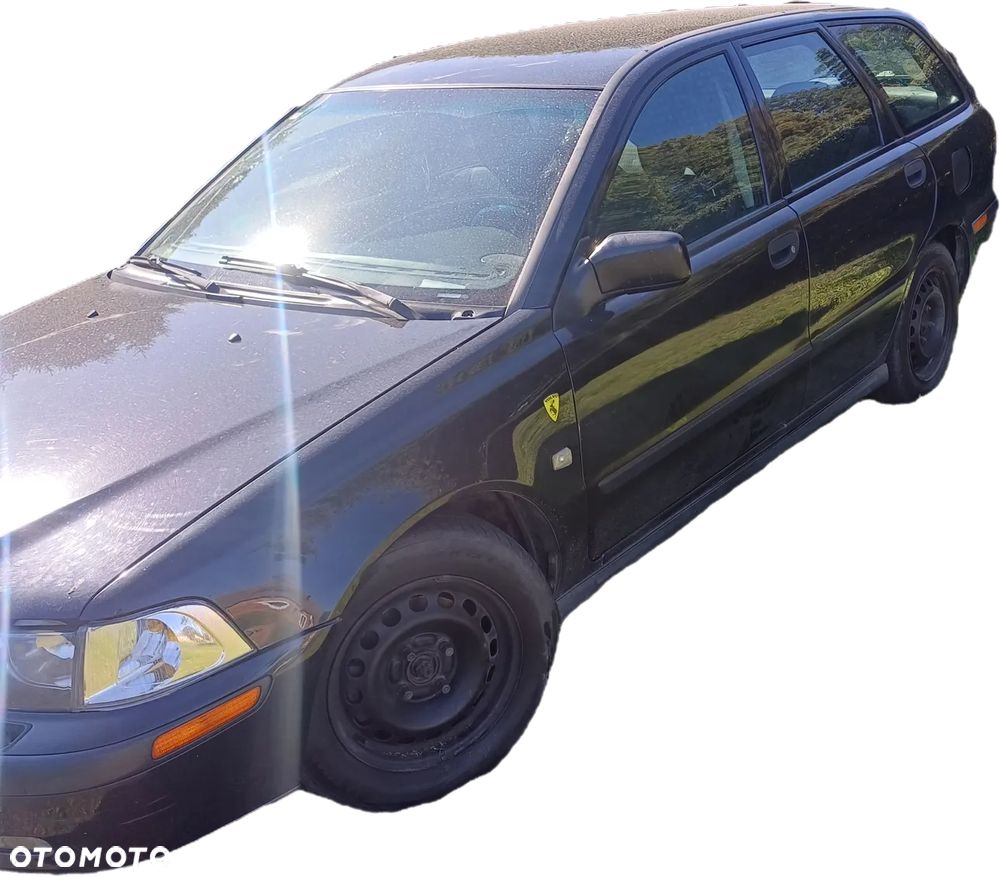 Volvo v40 2000r 1.9 diesel części - 9