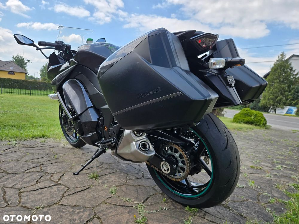 Kawasaki Z - 6