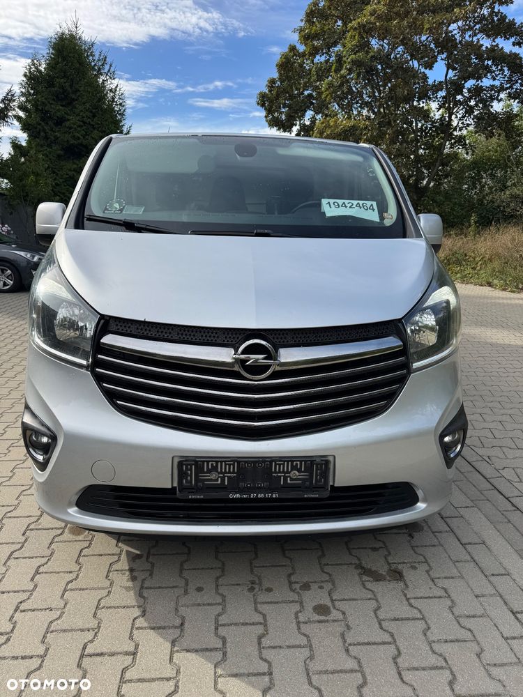 Opel Vivaro - 2