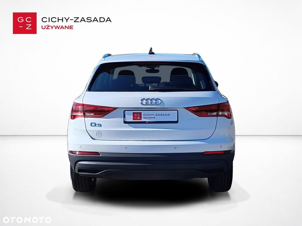 Audi Q3 - 4