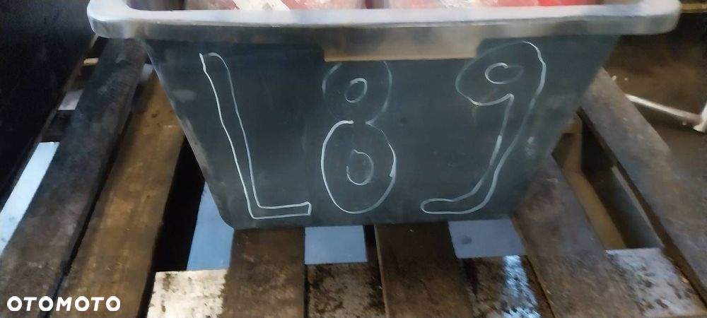 KLAPA BAGAŻNIKA + LAMPY FORD FIESTA MK6 MK7 HB 3D 08-12 H9 - 10