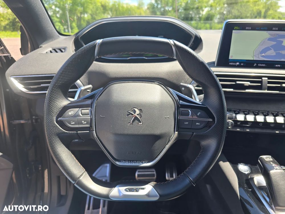 Peugeot 3008 PHEV 300 EAT8 4X4 GT - 18