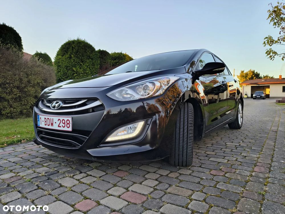 Hyundai i30 1.6 CRDi Style - 21