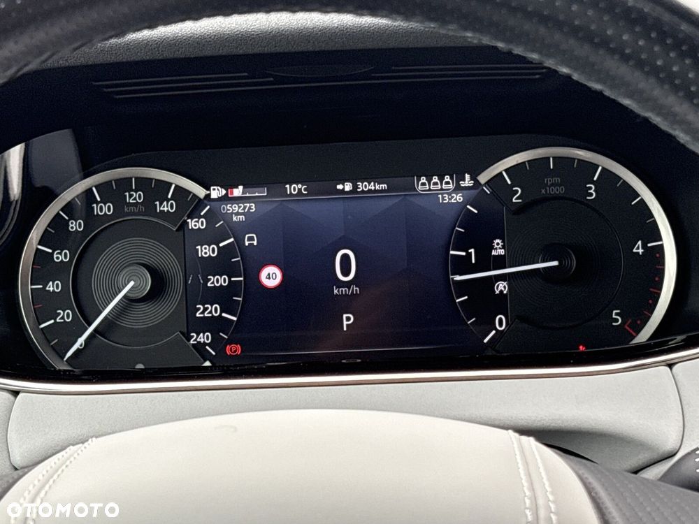 Land Rover Range Rover Evoque 2.0 D200 mHEV R-Dynamic SE - 17
