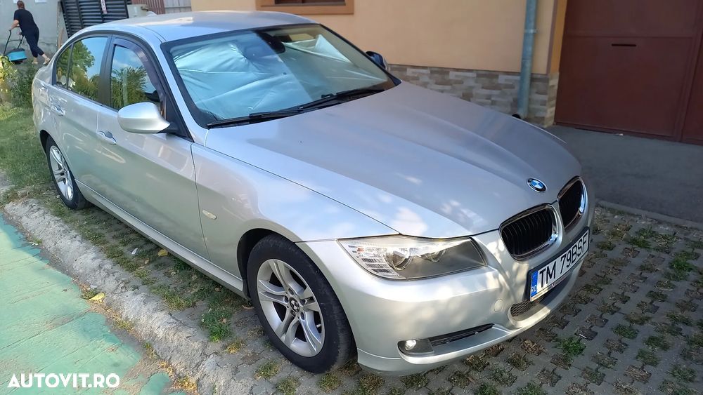 BMW Seria 3 318d - 4