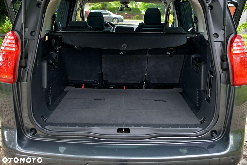 Peugeot 5008 - 39