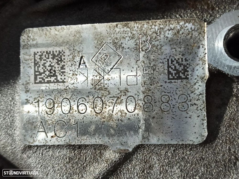 MOTOR LAND ROVER DISCOVERY SPORT HSE - 8