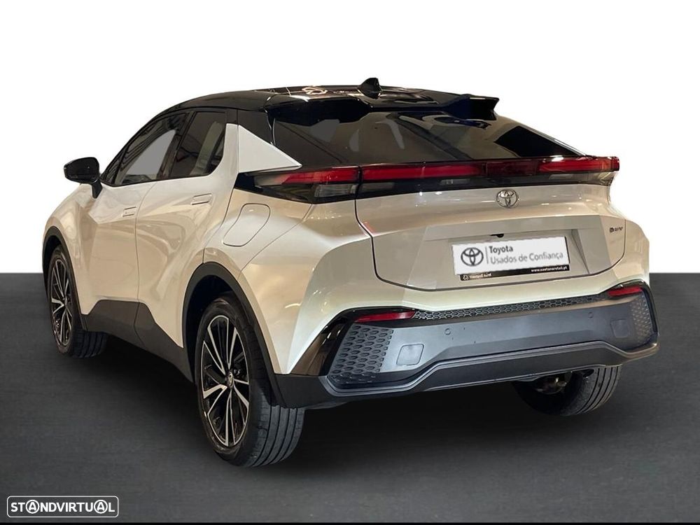 Toyota C-HR - 3