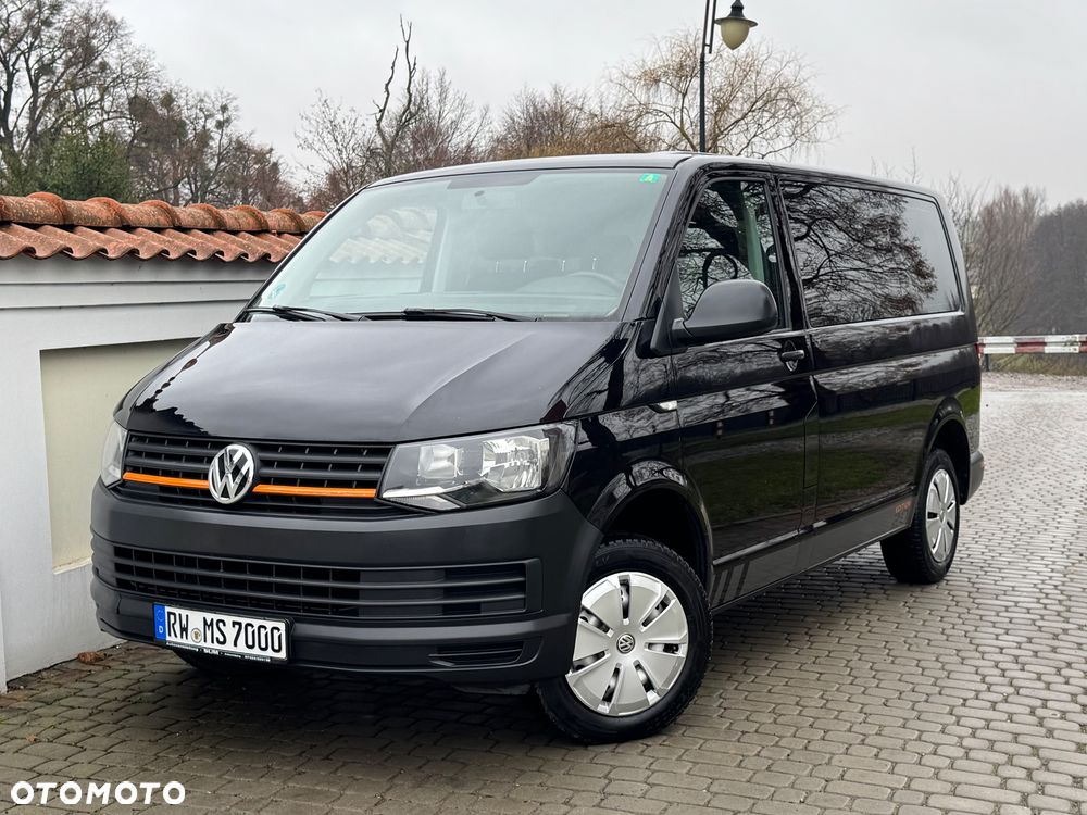 Volkswagen Multivan - 2