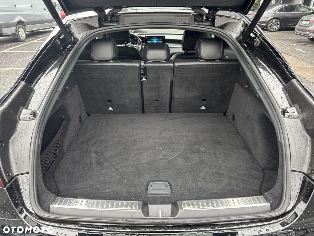 Mercedes-Benz GLC - 25