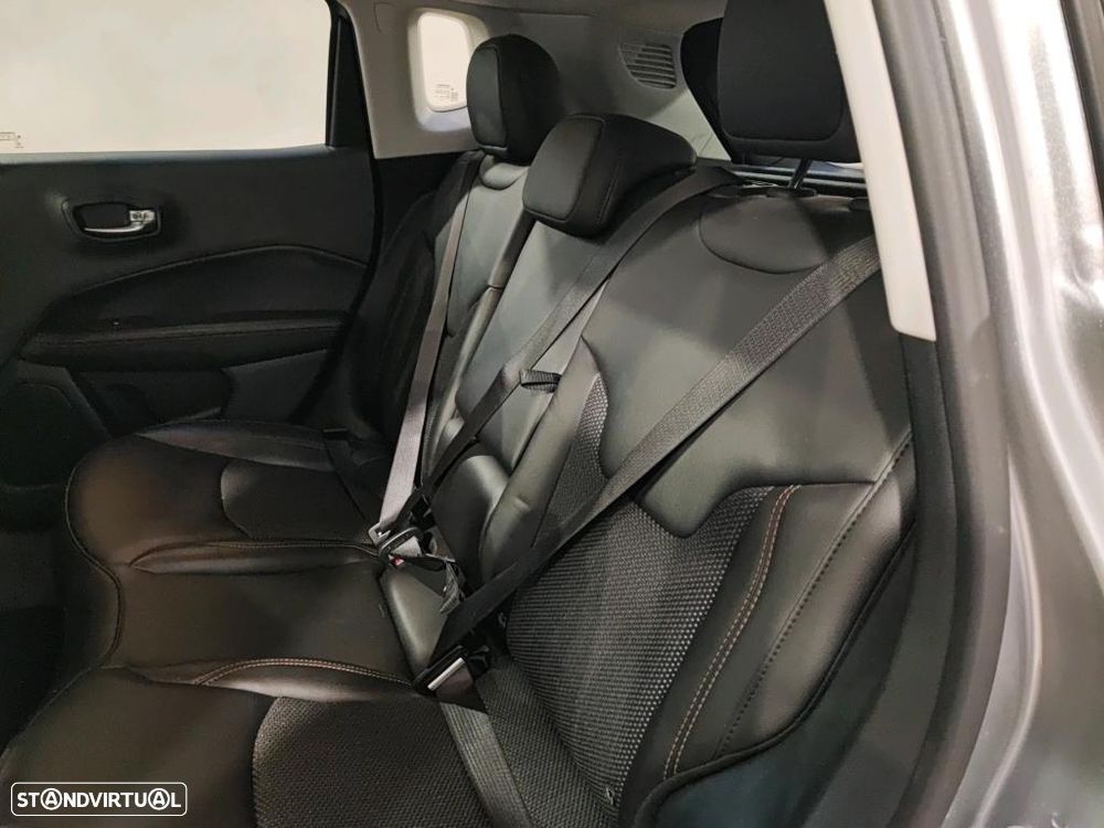 Jeep Compass 1.6 M-Jet Limited - 8