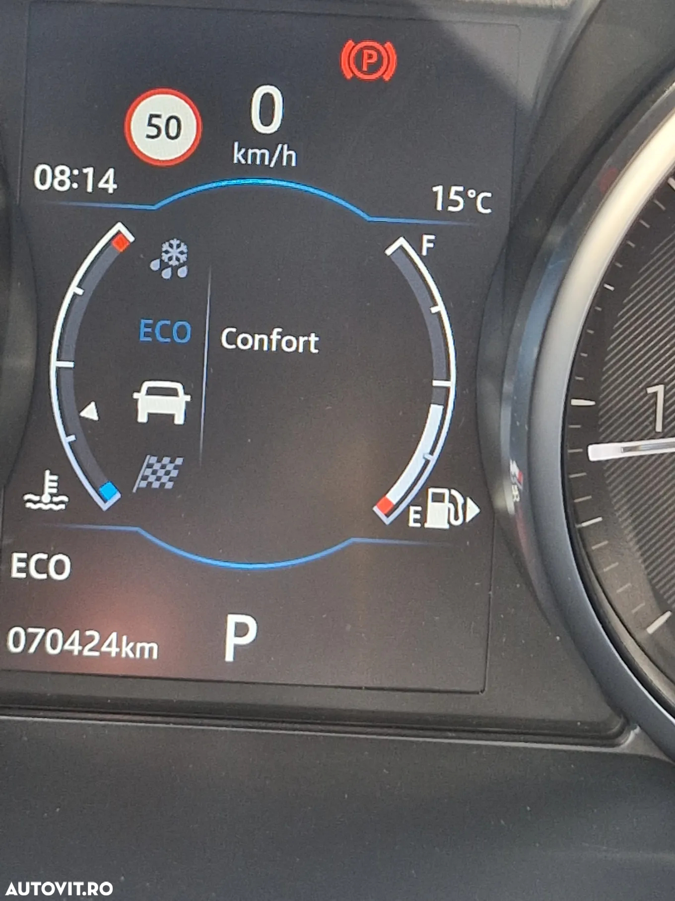 Jaguar E-Pace D150 AWD R-Dynamic S - 30