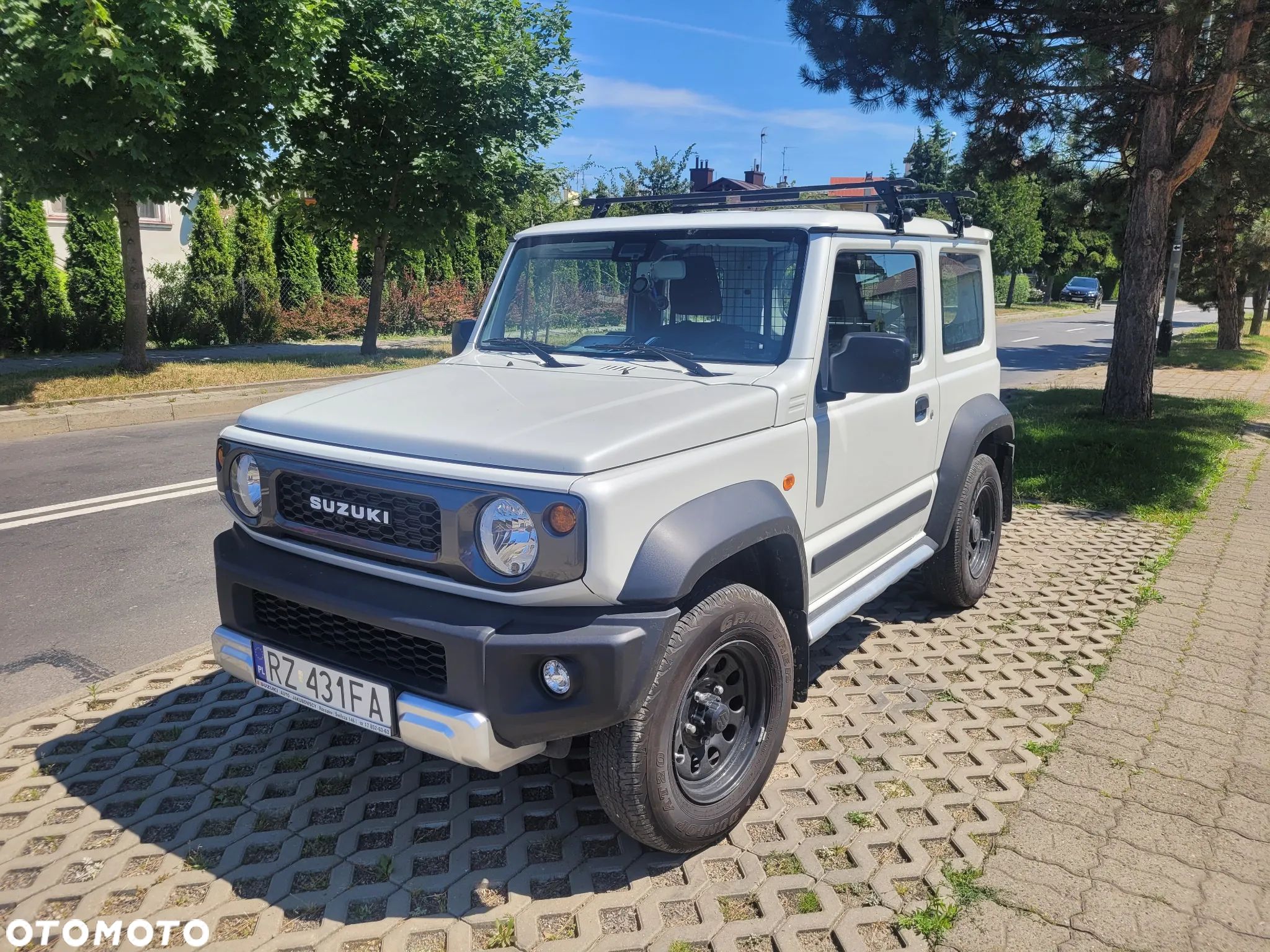 Suzuki Jimny 1.5 Pro - 1